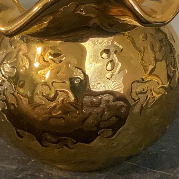 Vintage Holley Ross Weeping Gold 22k Distinguished China Ruffle Vase - Picture 8 of 8